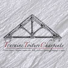 Logo Touraine Toiture Charpente